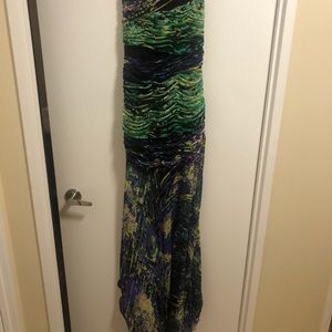 BCBG MAXAZRIA RUNWAY (M) Feminine Dress